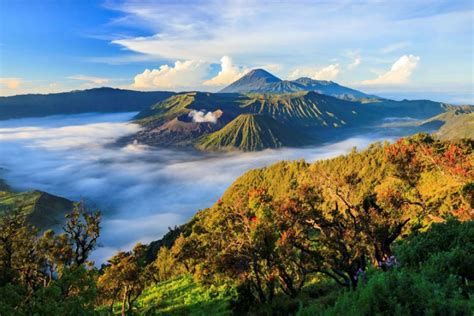 Mount Bromo East Java Tourist Destination Reviews