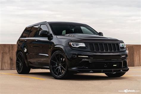 Pin By Sayedsalem On Apple Wallpaper Iphone Jeep Grand Cherokee Jeep