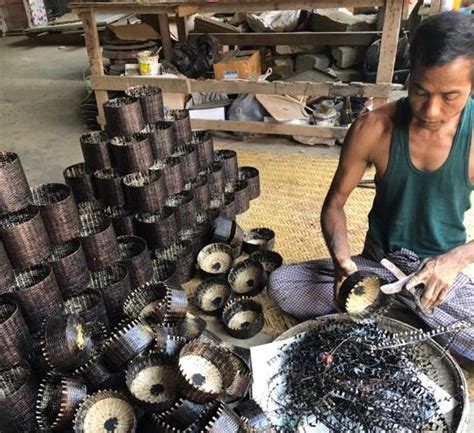 Lacquerware Traditional Myanmar Handicraft Asian Tour Myanmar