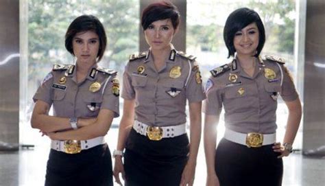Top 10 Most Attractive Women Police Forces In World