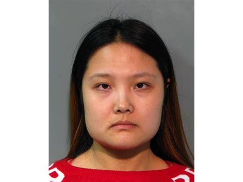 Police Woman Caught With 7 Fraudulent Credit Cards At Roosevelt Field