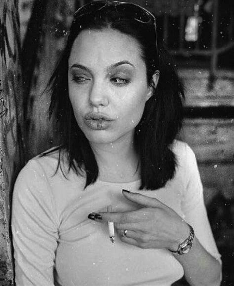 Pin By Tay Lor On Angelina Jolie Angelina Jolie Angelina Joile