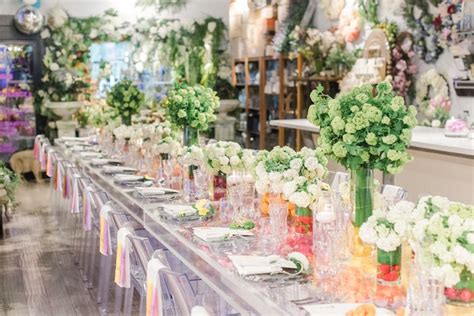 I especially love the white color scheme used with subtle hints of color. Kara's Party Ideas Floral Garden Dinner Party | Kara's ...