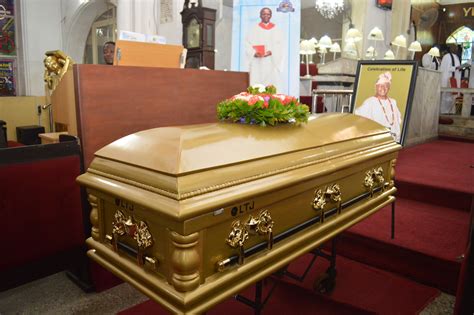 Ceremonial royal funerals are often held for the heir to the throne and for members of the royal family who hold high military rank. GOLD ROYAL CAPITAL - LTJ Funerals International