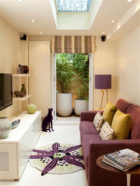 10 Stunning Really Small Living Room Ideas