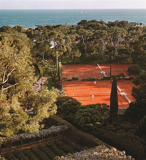 The Worlds Most Spectacular Tennis Courts