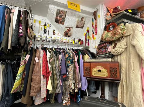 Renaissance dans le top 10 des Friperies Vintage! - Renaissance