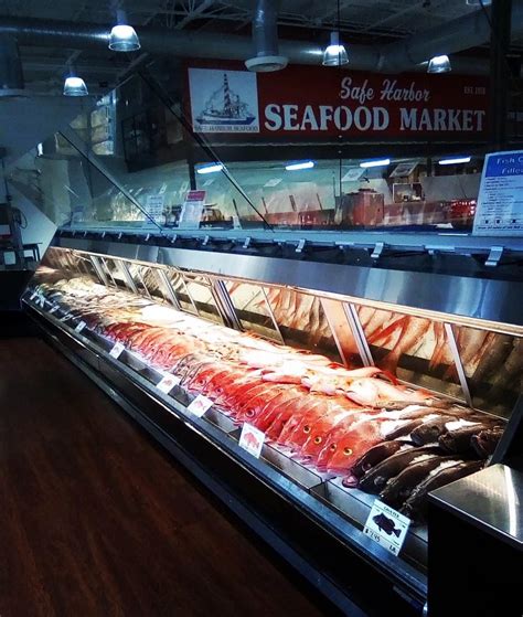Best fresh seafood selection in town... - Safe Harbor Seafood