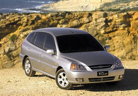 The boot is a good size, too, but dashboard quality could be much better. THE ULTIMATE CAR GUIDE: Kia Rio Hatchback - Generation 1.2 ...