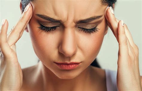 Chiropractic Benefits Migraine Sufferers Core Health Centers