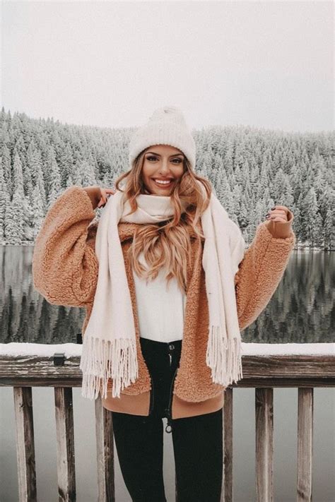 Check Out These 27 Super Cute Winter Coats For Inspo This Season