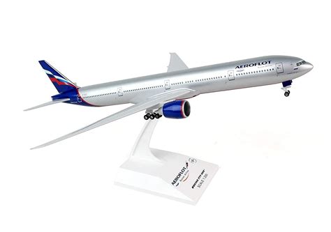 Daron Skymarks Aeroflot 777 300 1200 Wgear Model Aircraftdefault