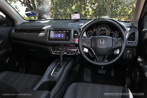 Honda hr v 2020 pakai mesin 1 5l turbocharger otosia com. Honda HR-V Review: Top 10 features we love - that you ...
