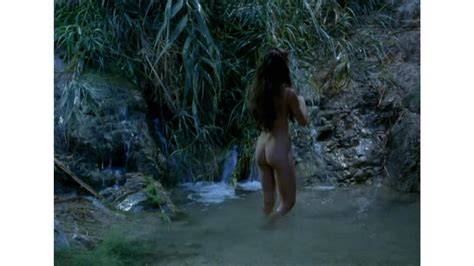 Naked Phoebe Cates In Paradise