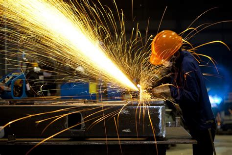 Trabajadores De Empresa Metalúrgica Denuncian Despidos Sin
