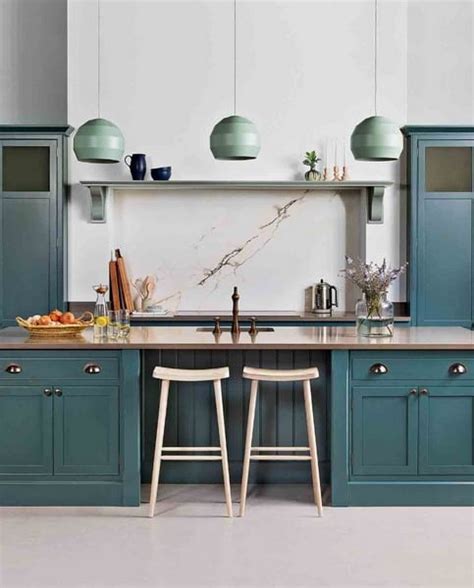 With every new year comes a fresh batch of kitchen trends—and 2021 is no exception. The New 2021 Kitchen Trends That You Must Definitely ...