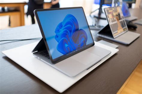 Slideshow Surface Laptop Studio