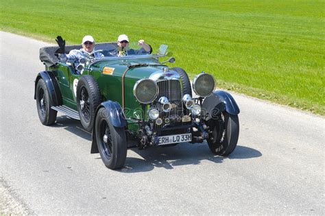 Oldtimer car editorial stock photo. Image of front, culture - 32585958