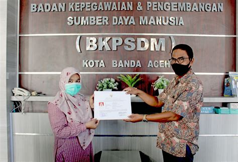 Hal ini disampaikan kepala badan kepegawaian daerah (bkd) sulut femmy suluh. CPNS Pemerintah Kota Banda Aceh Formasi Tahun 2018 Terima ...