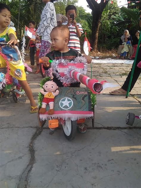 Sepeda Hias Sederhana - Homecare24