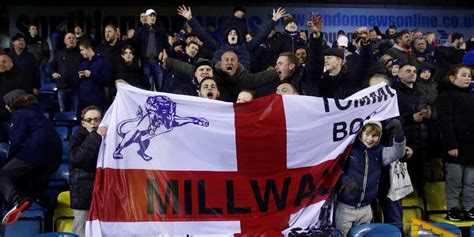Fa Cup London Police Condemn Violence Between Millwall And Everton Fans After Supporter Suffers