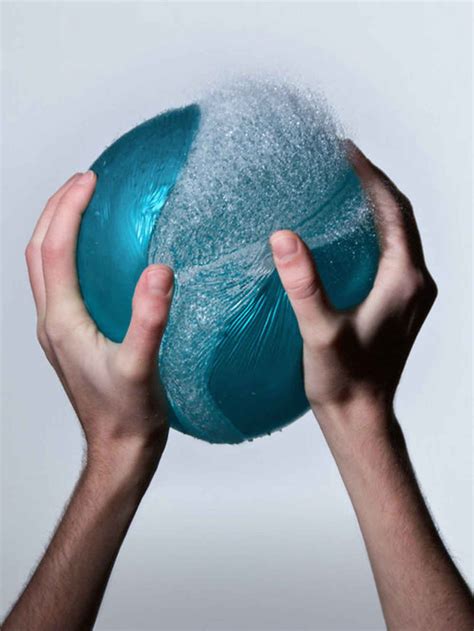 High Speed Photography Captures The Moment Water Balloons Explode