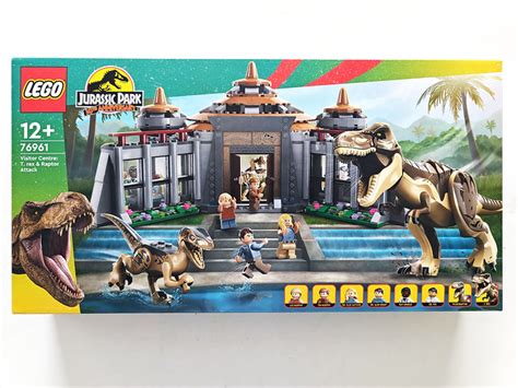 Lego Jurassic Park Visitor Center T Rex And Raptor Attack 76961 Review The Brick Fan
