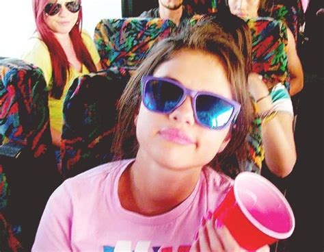 Spring Breakers Spring Breakers Photo 33751974 Fanpop