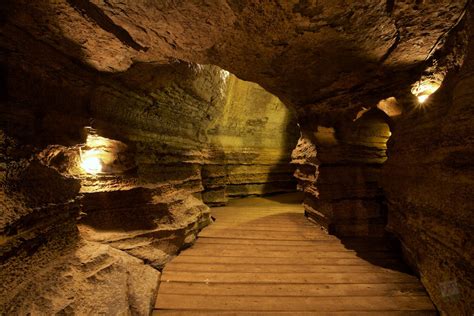 Bonnechere Caves Are An Epic Underground Adventure In Ontario