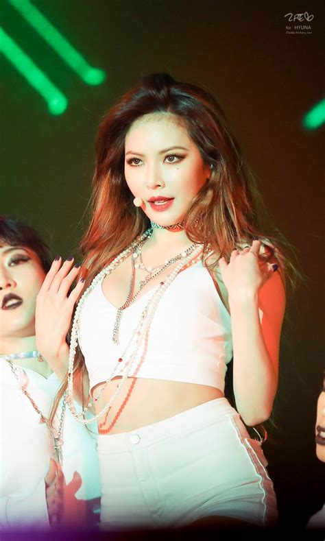 Hyuna Proves That She S A Sexy Diva With These Performance Pics Kpop News