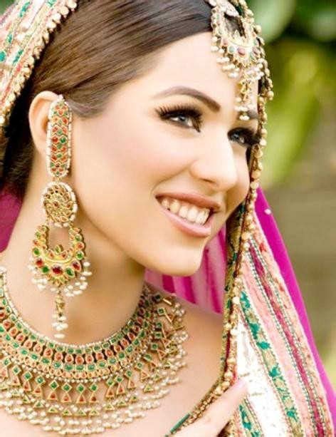 Tech Up Xone Beautiful Pakistani Bridal Makeup