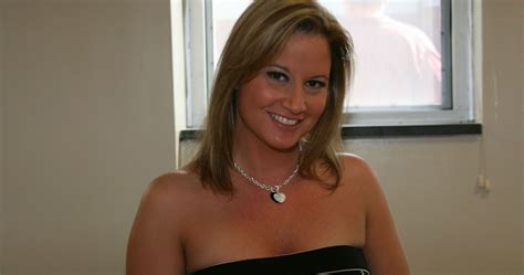 Former Wwe Diva Tammy Sunny Sytch Arrested On Several Charges