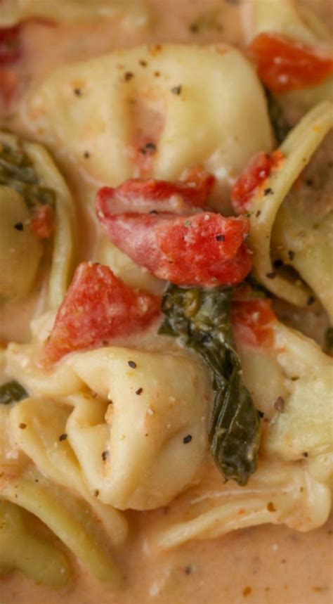Crock Pot Tortellini And Spinach Soup ~ Hearty And Filled With Cheesy
