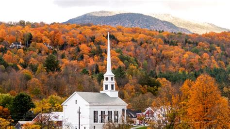New England Has 5 Of The Best Small Towns In The Us For Fall Foliage