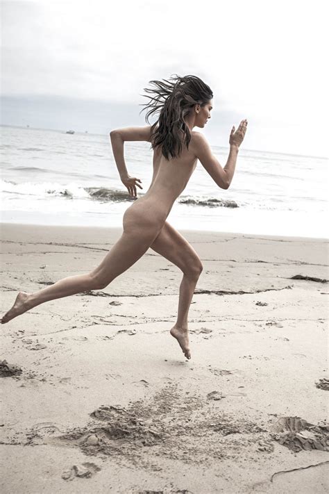 Kendall Jenner Non Retouched Nude Pics By Russell James Photos Free