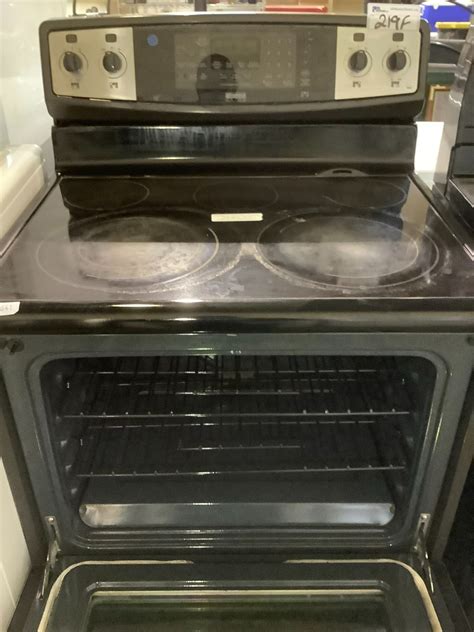 Kenmore Elite Electric Stove With Convection Oven