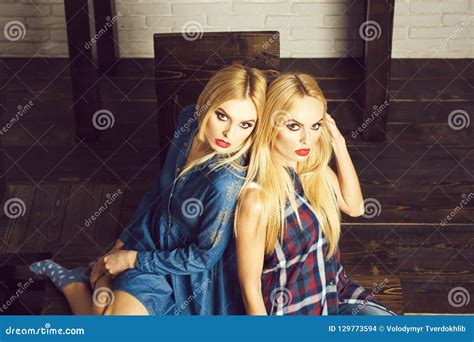 Girls Twin Sisters Walk In The Park Royalty Free Stock Image 118508650