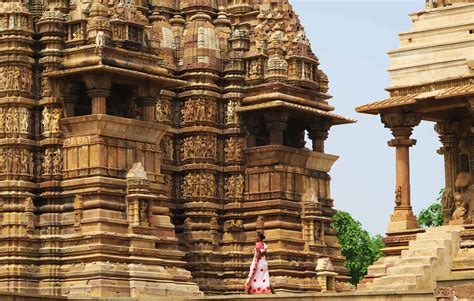 The Western And Eastern Group Of Temples In Khajuraho Voice Of Guides