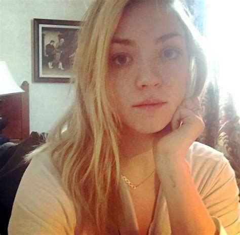 Abby Elliott Nude Pics Leaked Online New Pics Sexiz Pix