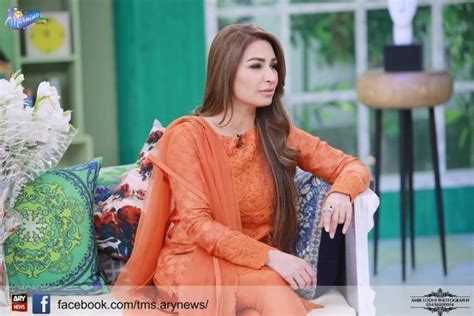 Beautiful Reema Khan In Morning Show On Ary News Stylepk