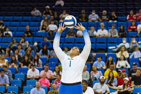 Ucla Womens Volleyball Seeks Ncaa Tournament Eligibility With Oregon