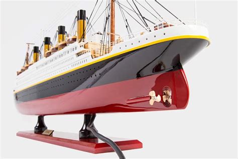 Buy Seacraft Gallery Titanic Model Ship With Led Lights D Rms Titanic Boat Model Decor