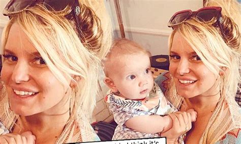 Jessica Simpson Hilariously Hits Back At Troll Who Calls Her Out For Having A Nip Slip Daily