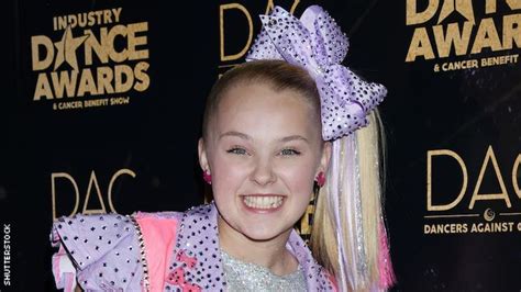 Heres Why People Think Jojo Siwa Came Out As Queer