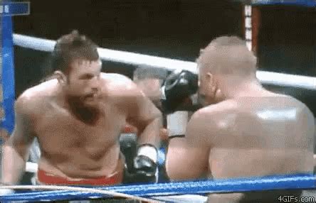 Self Punch Punch Fail Gif Self Punch Punch Fail Boxing Descubre My