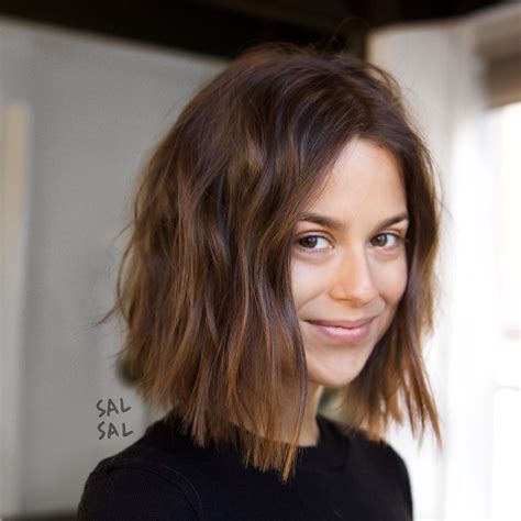 The 6 Coolest Summer Haircuts Coming Out Of La Right Now Frisuren