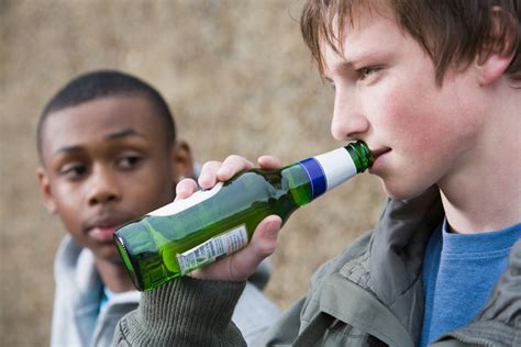 Underage Drinking A Sobering Look Into The Issue Help Your Teen Now