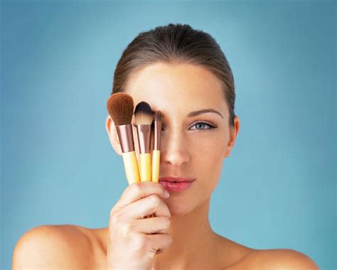 How To Clean Makeup Brushes Proper Ways Of Cleaning