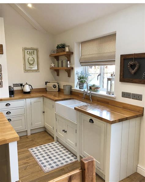 Kitchen ideas 3m x 3m post by reportedebatalla | january 13, 2020 | ideas | 972 views | no comments our adviser takes you through how abundant a archetypal new kitchen costs, allotment for your kitchen, and our top tips for accepting a bargain kitchen. Kitchen Ideas 3m X 4m - Tentang Kitchen