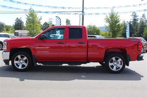 Pre Owned 2017 Chevrolet Silverado 1500 Extended Cab Pickup In Duncan